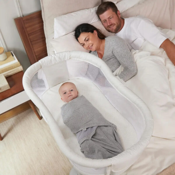 sea to sky tots baby bassinet rental squamish HALO Baby BassiNest Swivel Sleeper Premiere Pebble 5