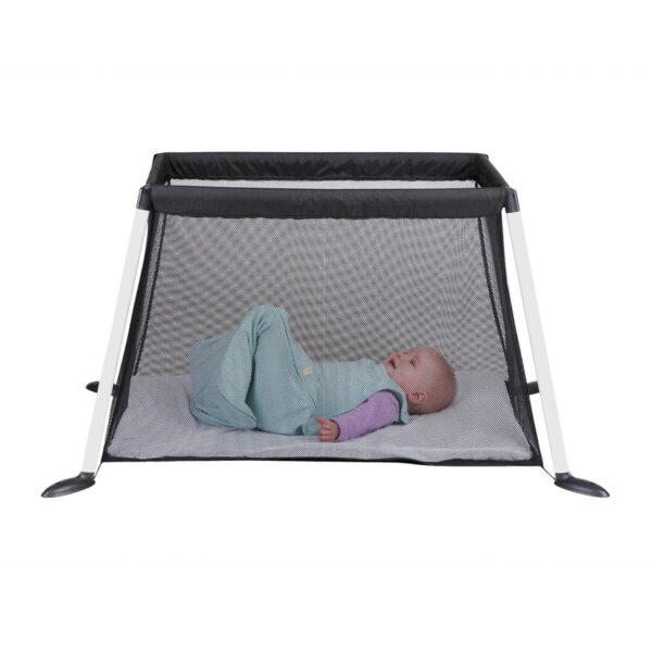 sea to sky tots baby gear rental squamish Phil and Teds Travel Crib 2