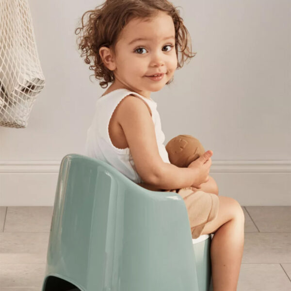 sea to sky tots baby gear rental squamish baby BJORN potty chair 6