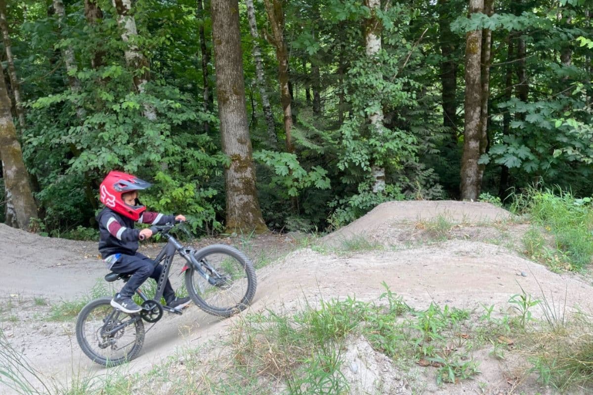 Valleycliffe Dirt Jump Park