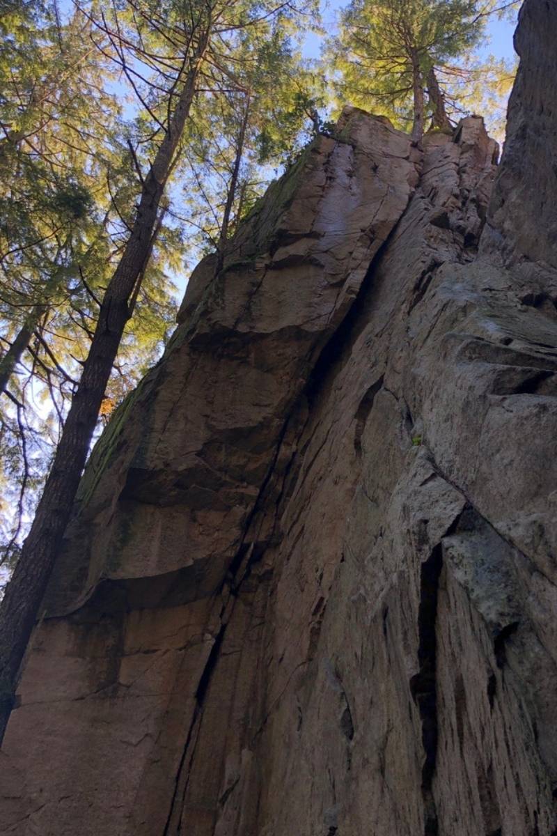 murrin loop trail rock climbing