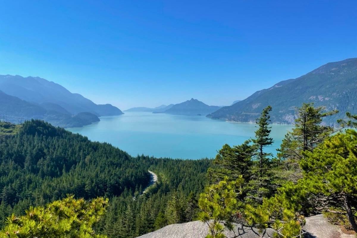 Murrin loop trail lookout